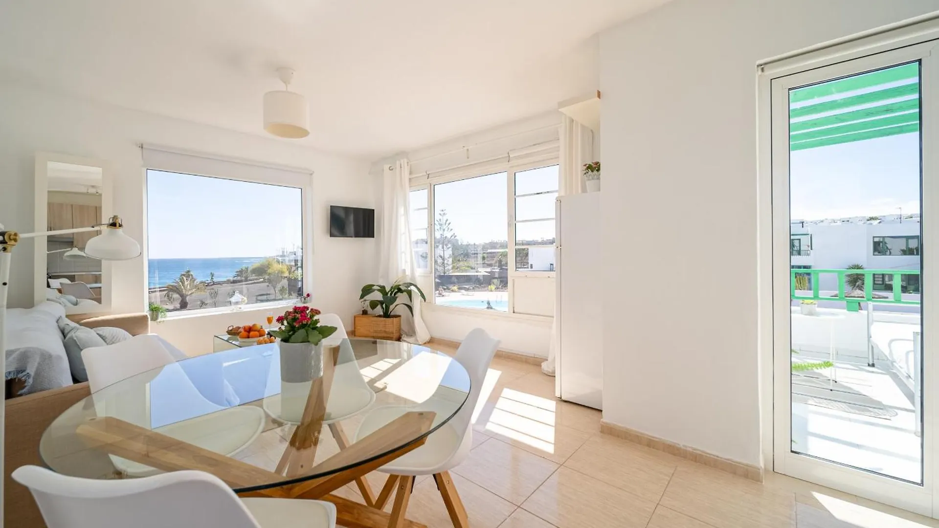 Sea Front View, Costa Teguise Apartamento